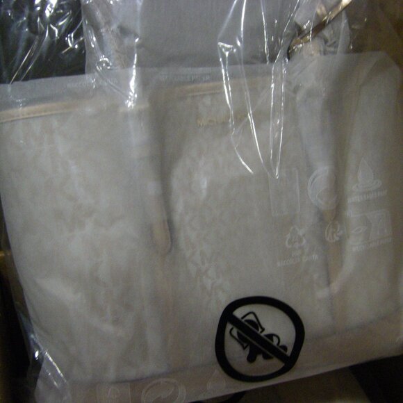 Michael Kors Jet Set Travel Metallic Logo Top-Zip Tote Bag Rose Gold New Sealed - Picture 10 of 10